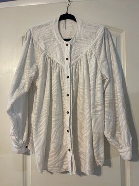 Free People White Button-Down Textured Long-Sleeve Shirt